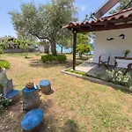 Pine House Skala Kallirakhis