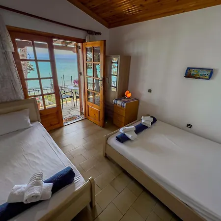 Pine House Case de vacanță Skála Kallirákhis